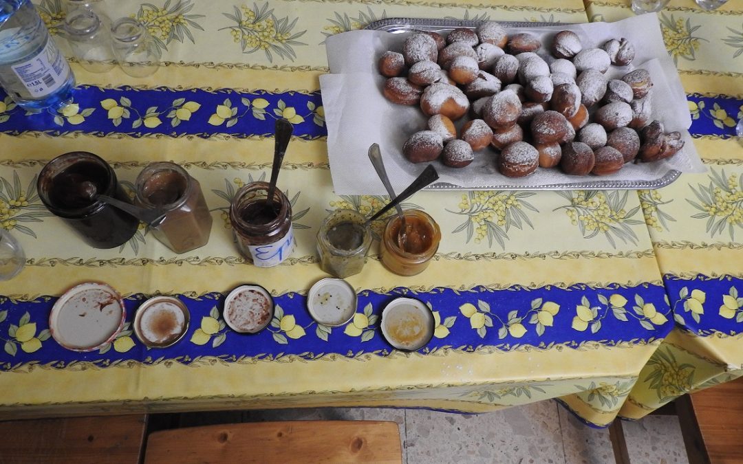 VUK Adventsbacken und Bastelworkshop mit Nikolausprogramm