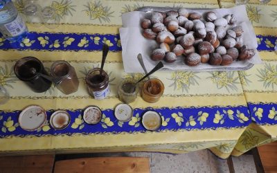 VUK Adventsbacken und Bastelworkshop mit Nikolausprogramm